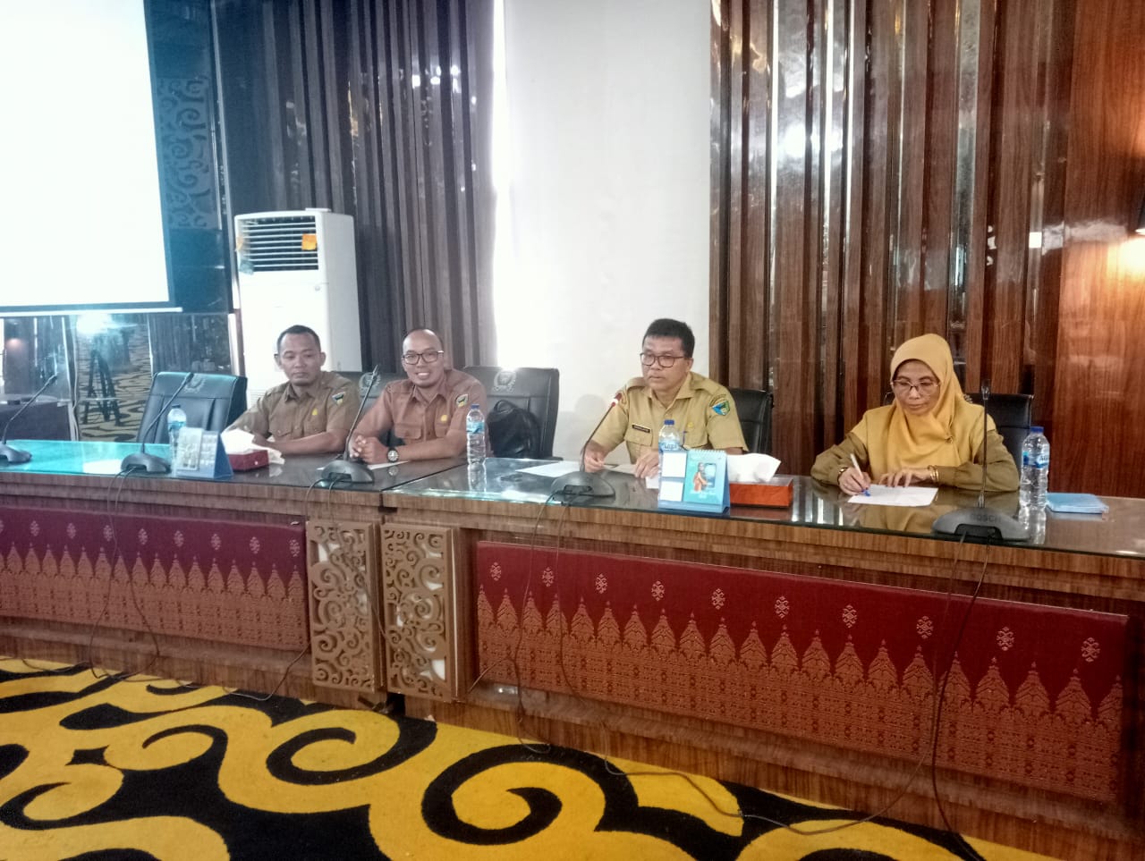 Rapat Bamus DPRD Kabupaten Pesisir Selatan