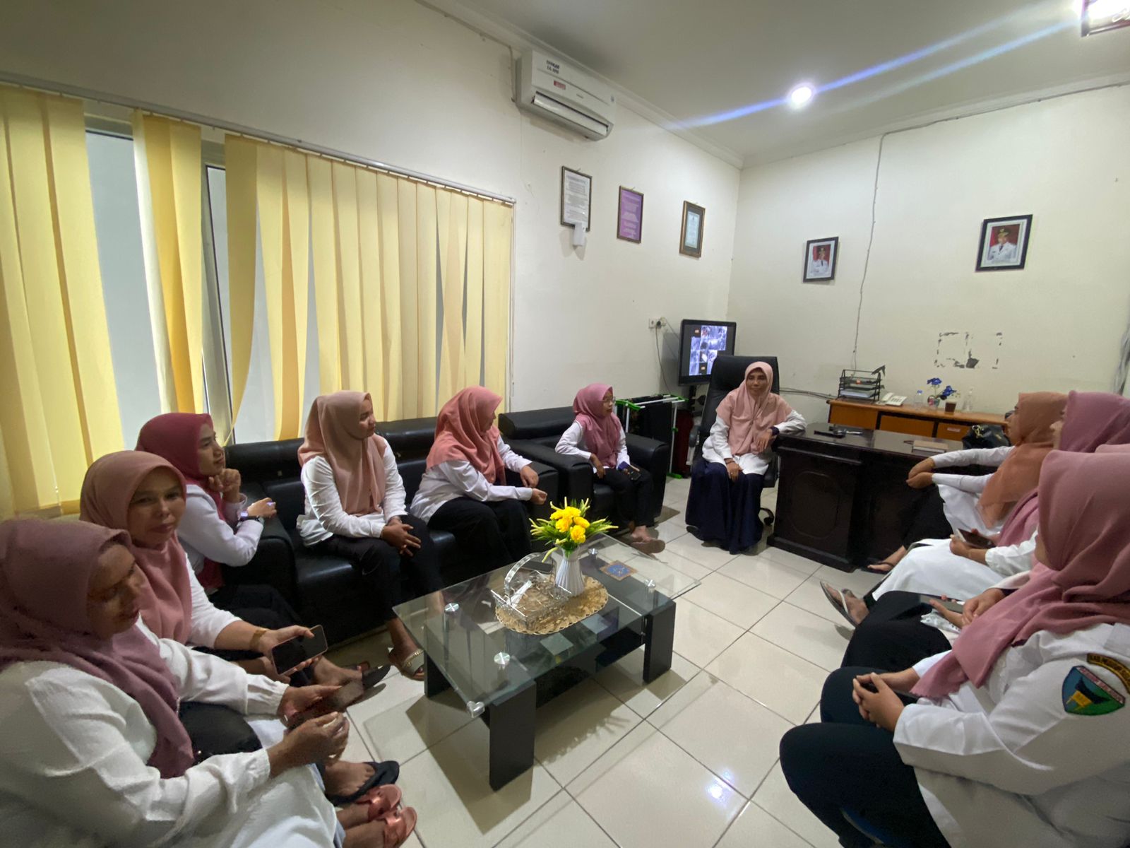 Evaluasi Kinerja dan Disiplin Bagian Sekretariat BPKPAD Kab. Pesisir Selatan