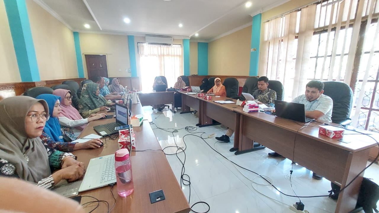 Rapat Evaluasi dan Finalisasi Penginputan IPKD di Bapedalitbang