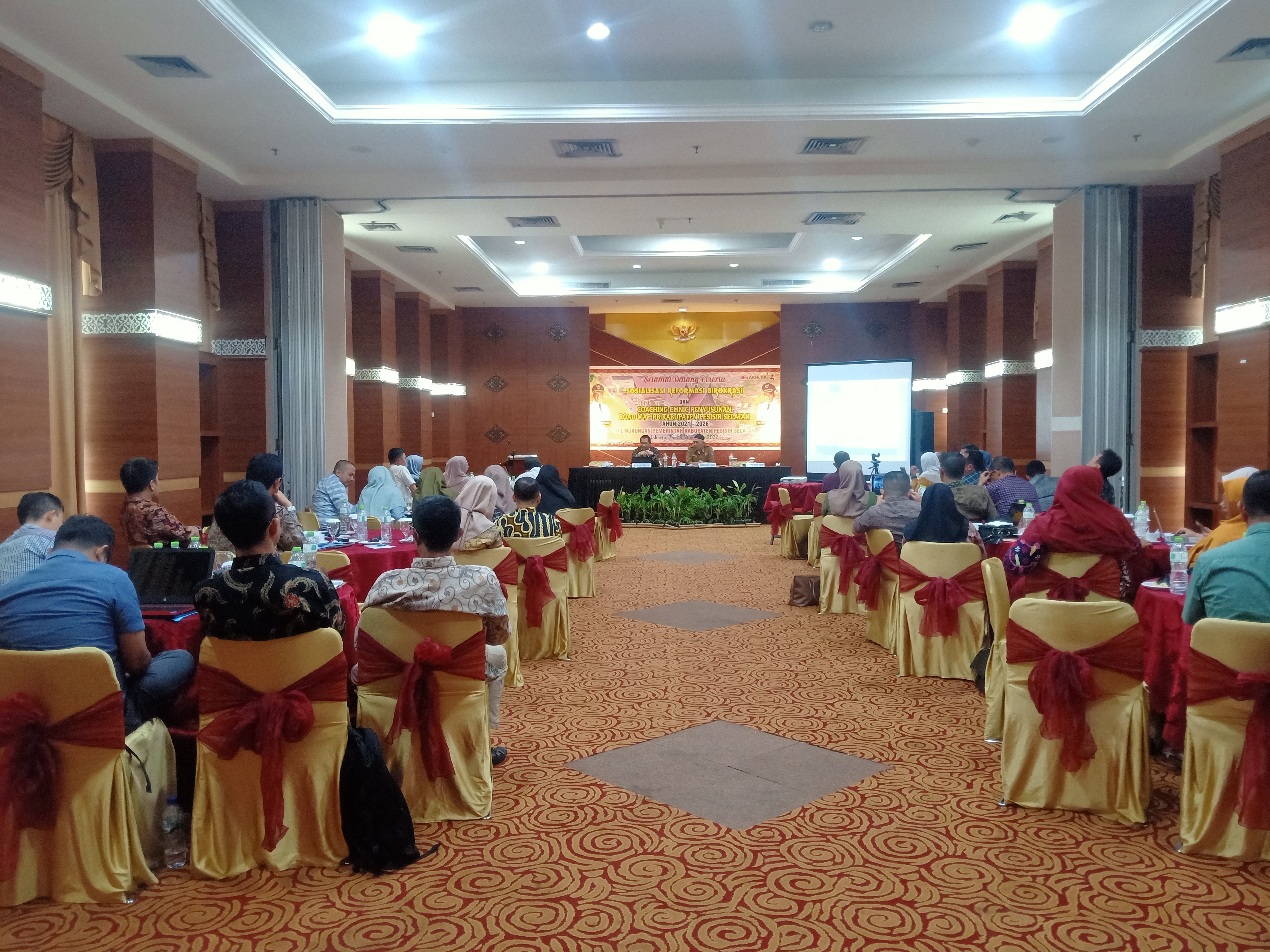 Sosialisasi RB dan Coaching Cilinik Penyusunan Road Map Kab Pesisir Selatan Tahun 2021-2026 di Lingk