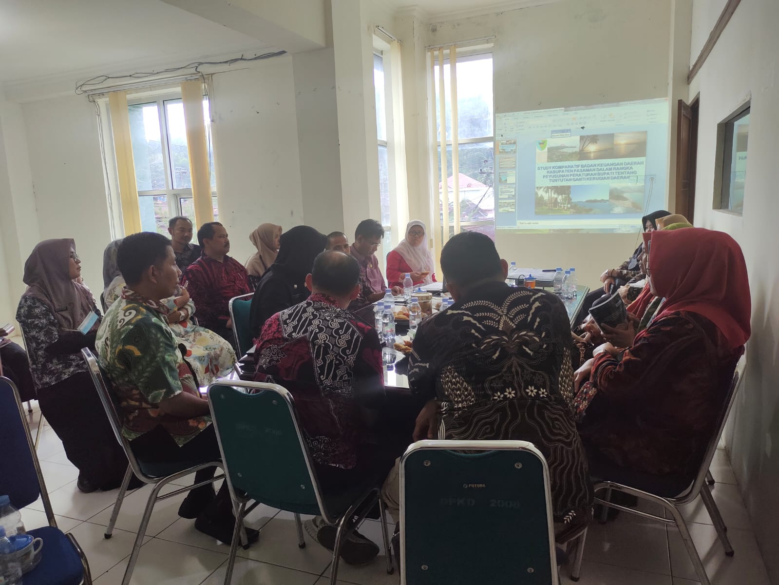 Study komparatif Badan Pengelola Keuangan Kabupaten Pasaman  ke BPKPAD Kabupaten Pesisir Selatan