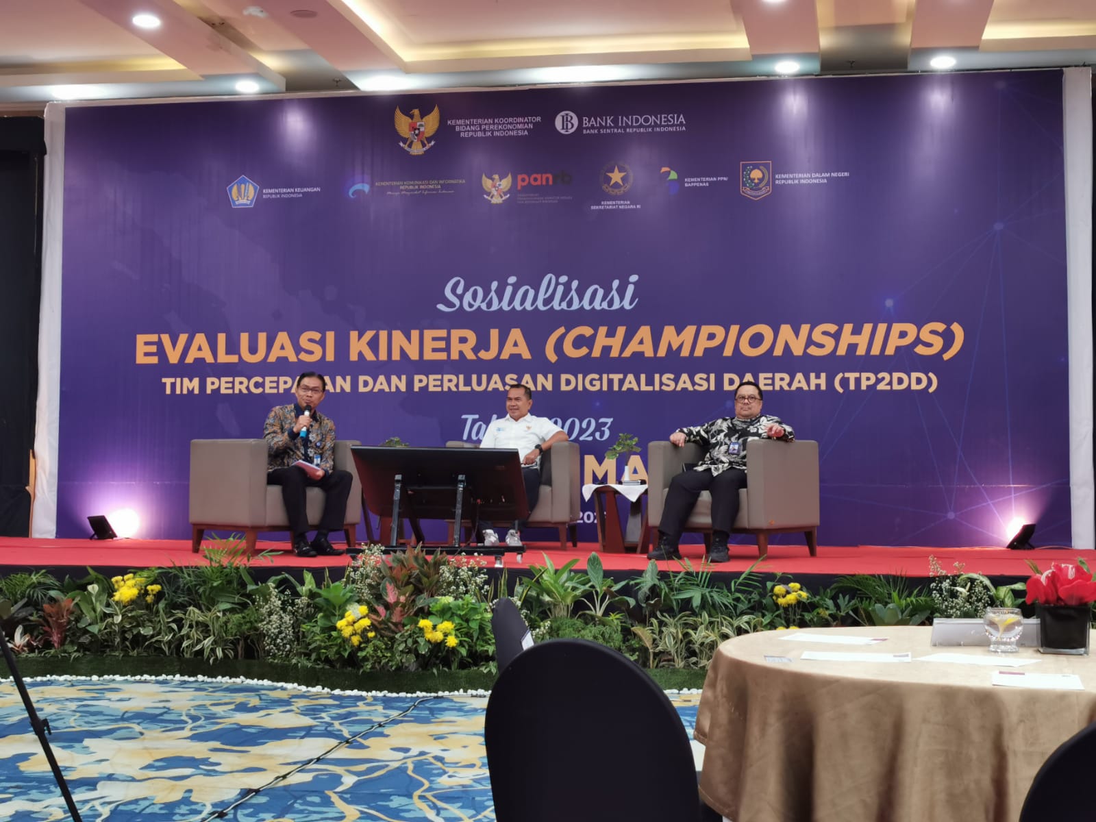 Mengikuti Sosialisasi Evaluasi Kinerja (Championships) 