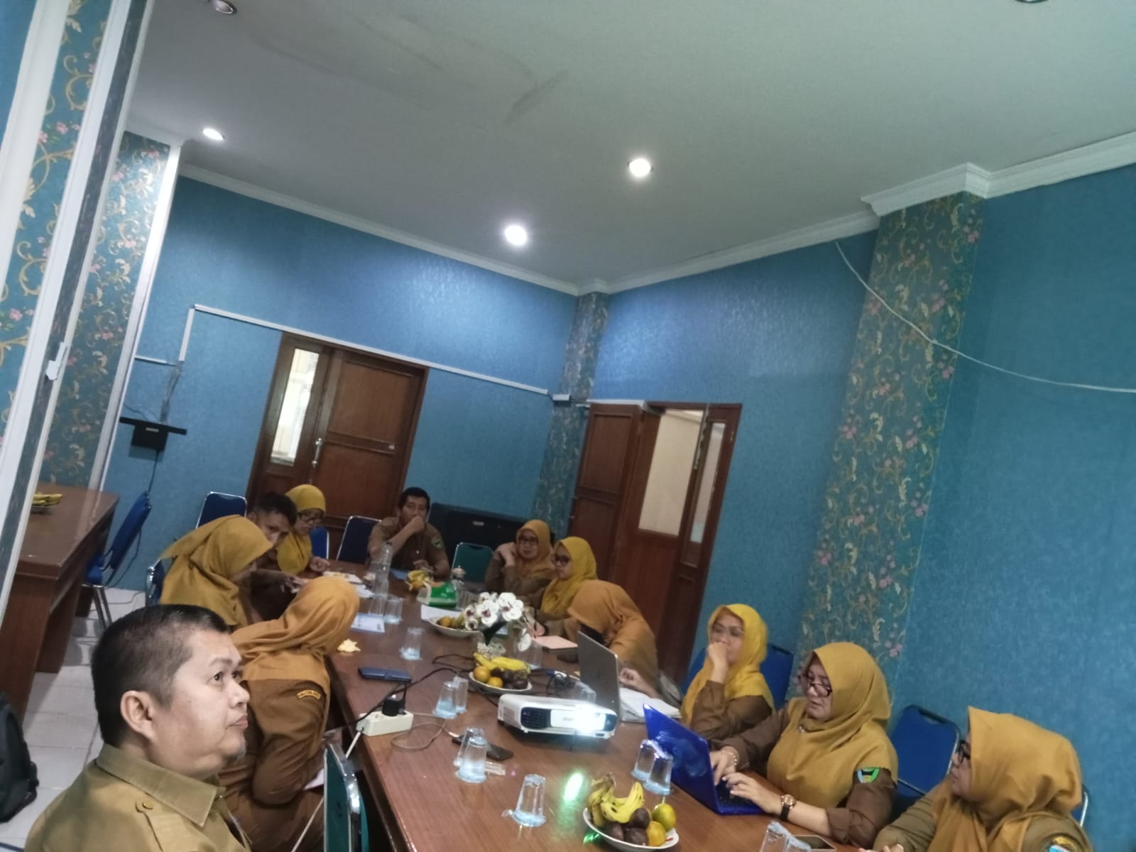 Rapat TAPD Kabupaten Pesisir Selatan terkait Penganggaran dan Penggunaan Belanja Tidak Terduga
