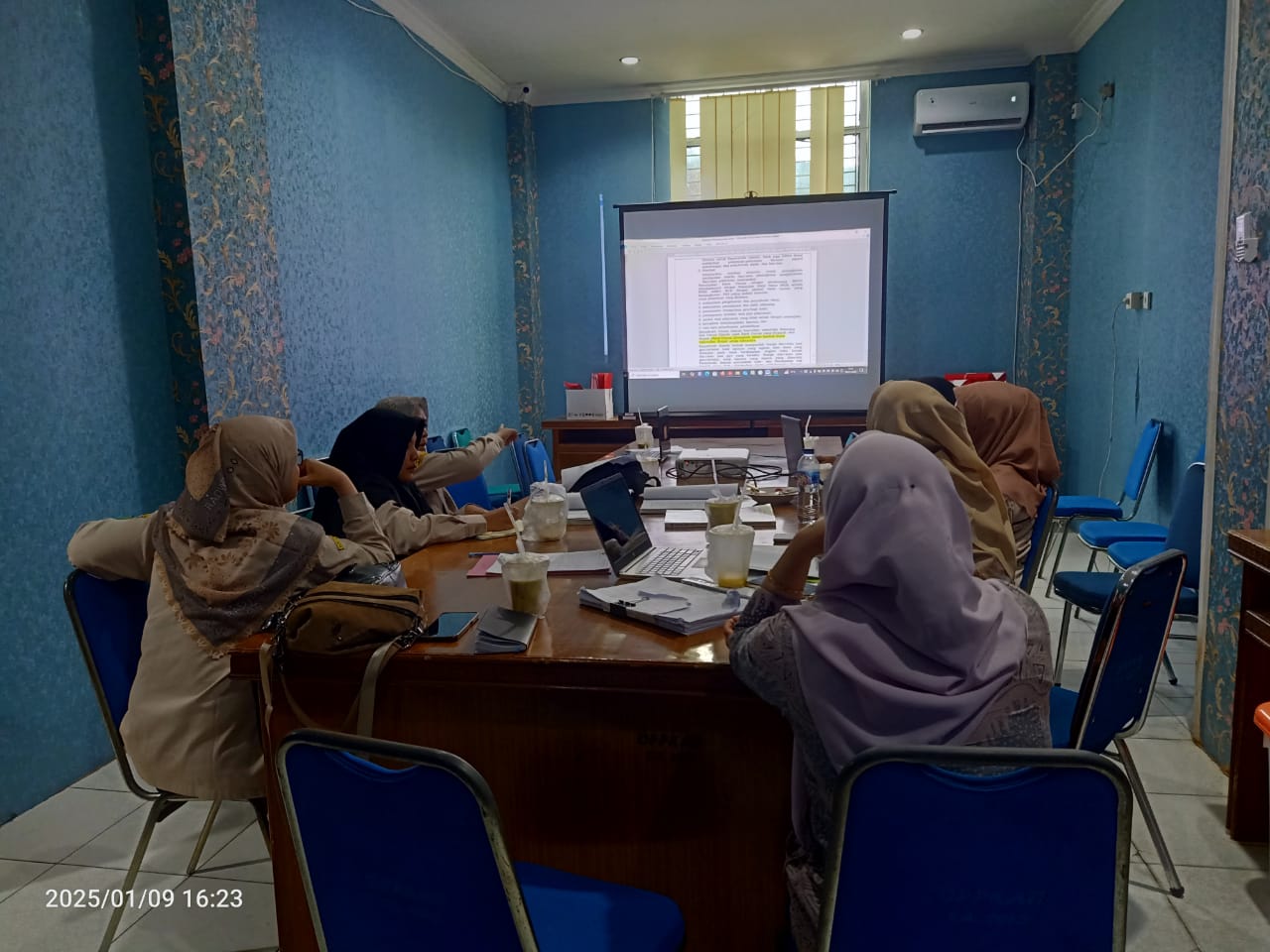  Rapat Penyempurnaan Peraturan Bupati tentang Sistem dan Prosedur Pengelolaan Keuangan Daerah